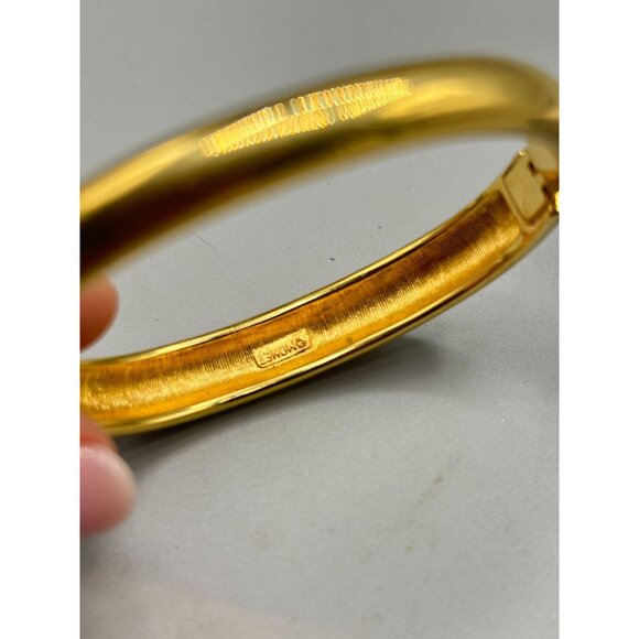 Monet Bracelet Gold Tone & Fuchsia Pink Enamel Hinged Bangle Bracelet - Picture 6 of 8